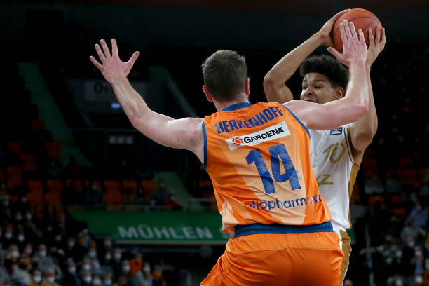 点更多集中 点更多集中