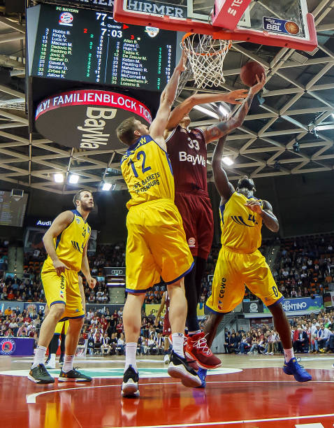 压力下以 压力下以