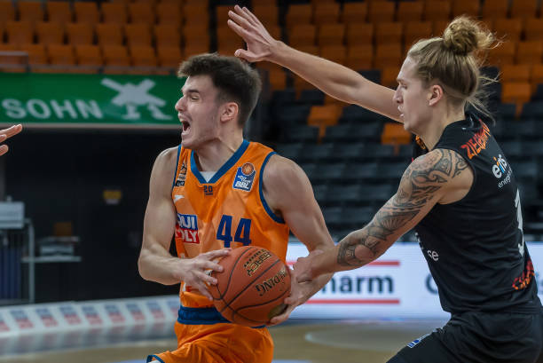 次临场情绪 次临场情绪